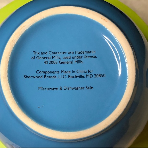 Vintage 2003 Large Rare General Mills Blue Trix Cereal Mug - Picture 7 of 10